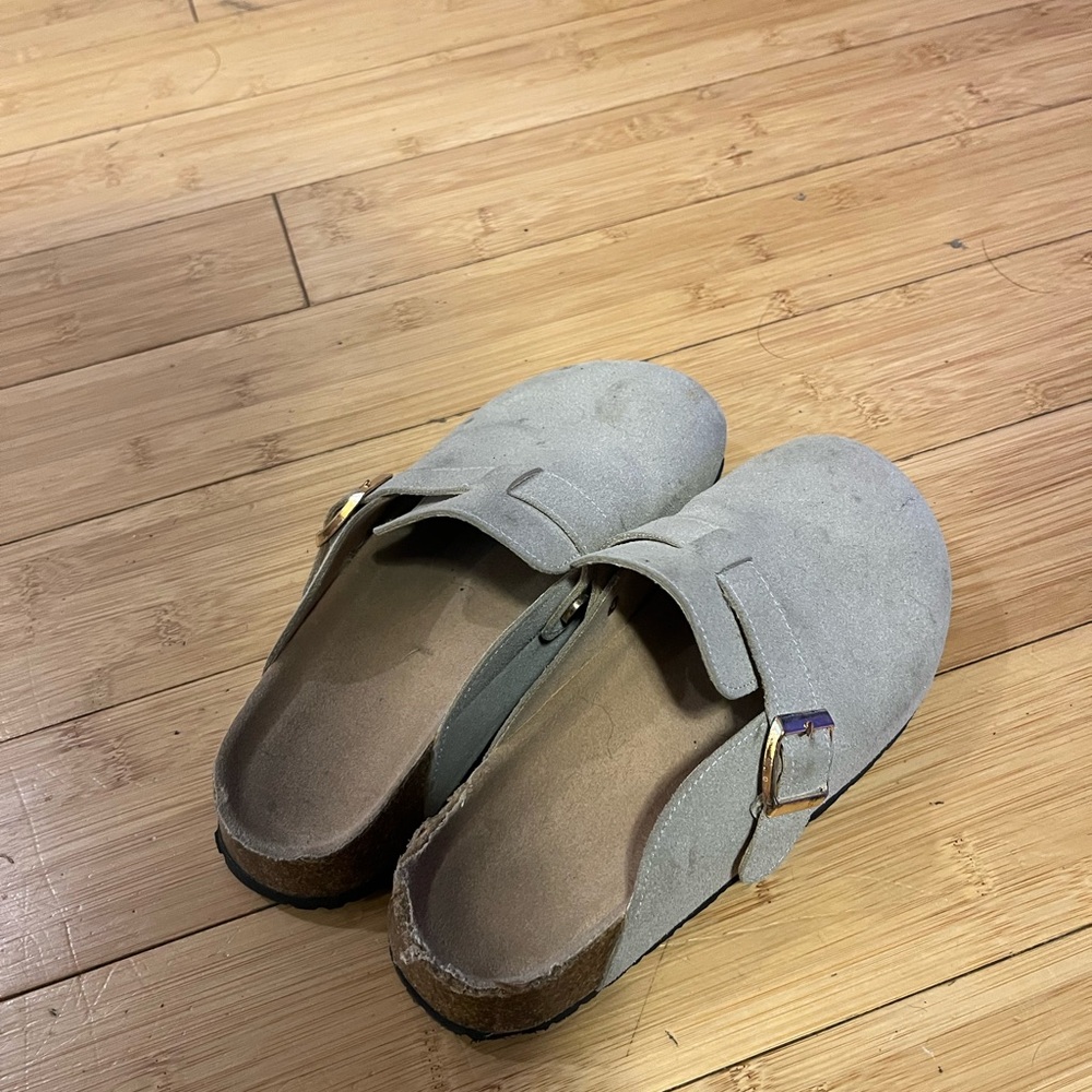 “Birkenstock” Tan Suede Mules